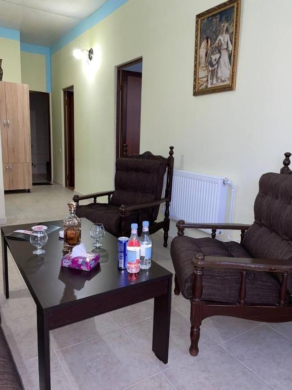 יירבאן Alem Hotel מראה חיצוני תמונה