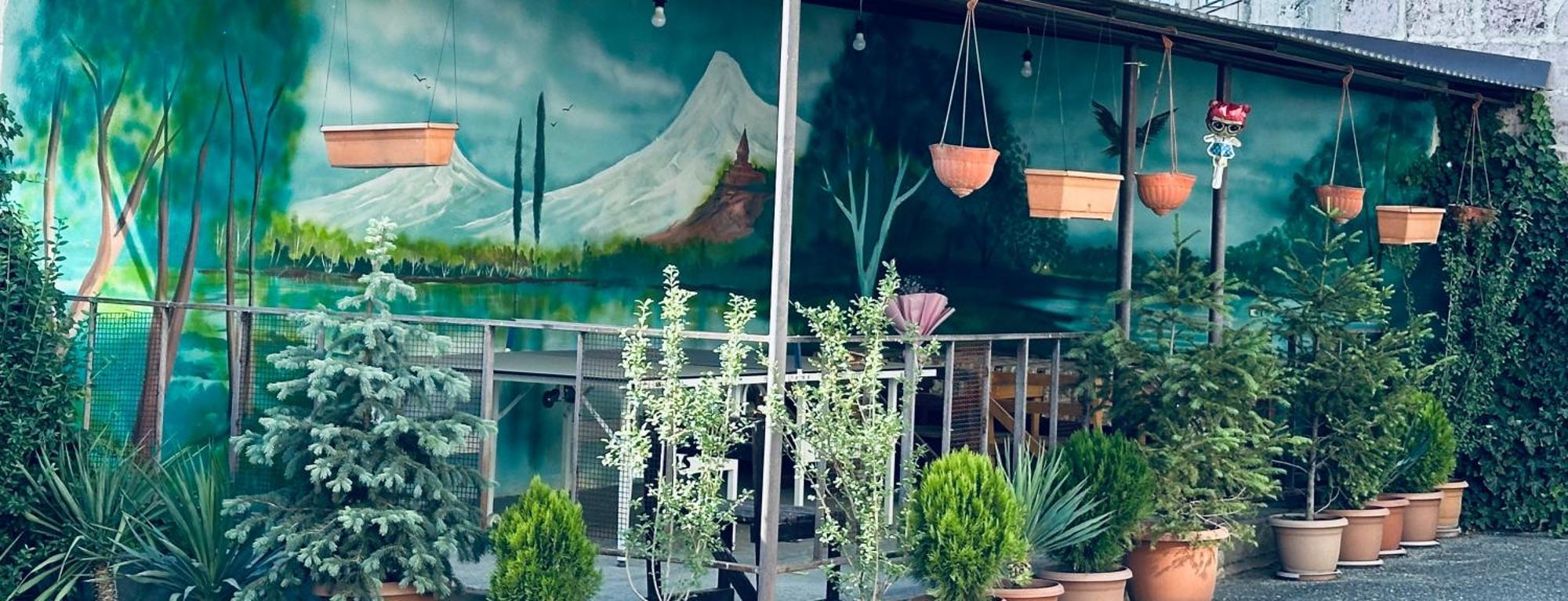 יירבאן Alem Hotel מראה חיצוני תמונה